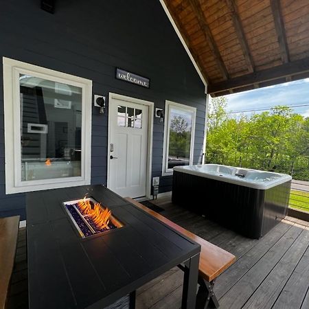 דירות פיג'ן פורג' Modern Smoky Mountain Tiny House מראה חיצוני תמונה