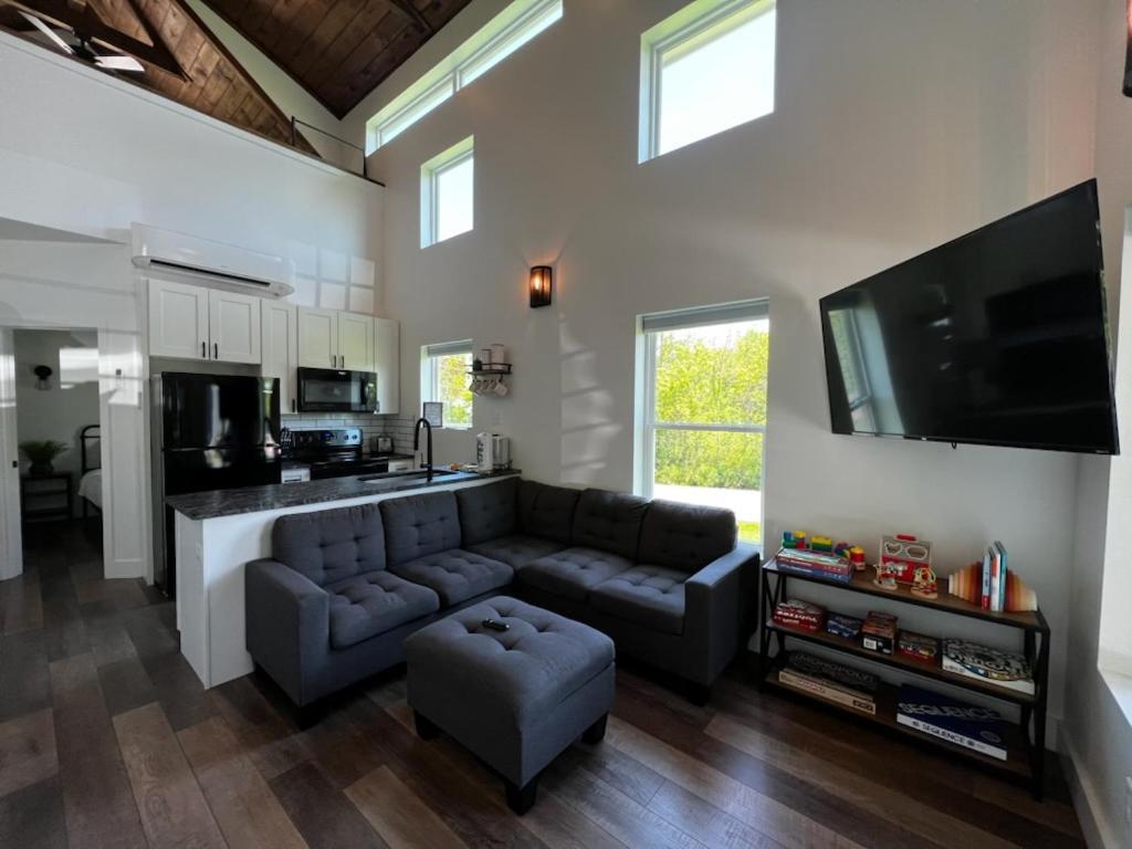דירות פיג'ן פורג' Modern Smoky Mountain Tiny House מראה חיצוני תמונה